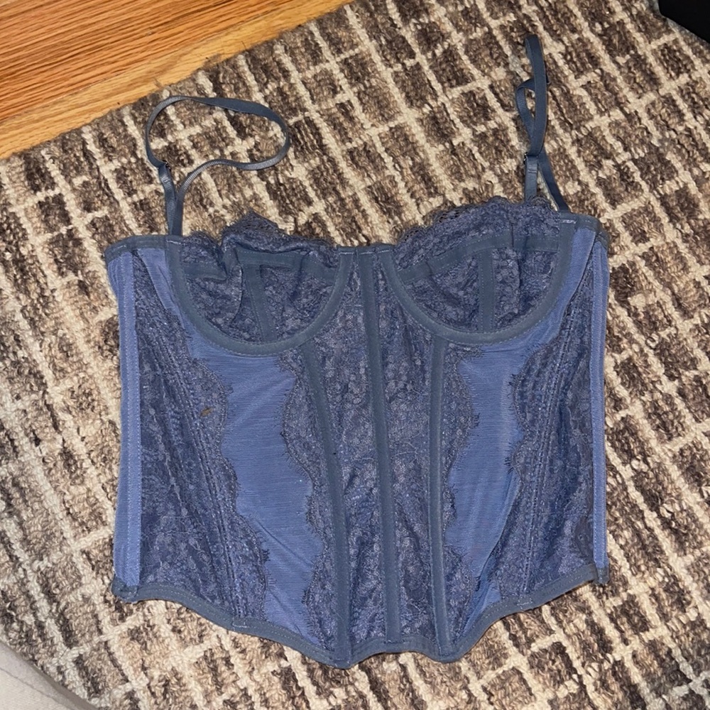 Out from under corset top in Blue size small